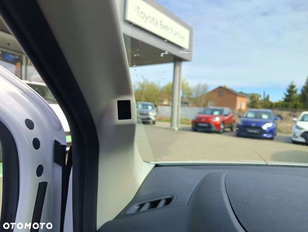 Toyota Proace City - 7