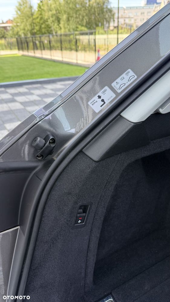 Audi A4 Avant 30 TDI mHEV S tronic - 25