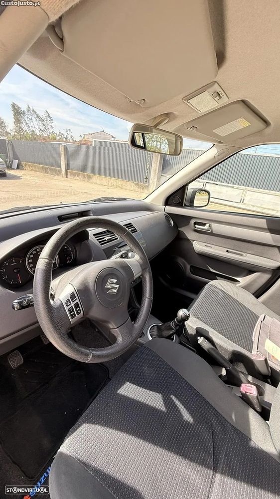 Suzuki Swift 1.3 DDiS GLX - 2