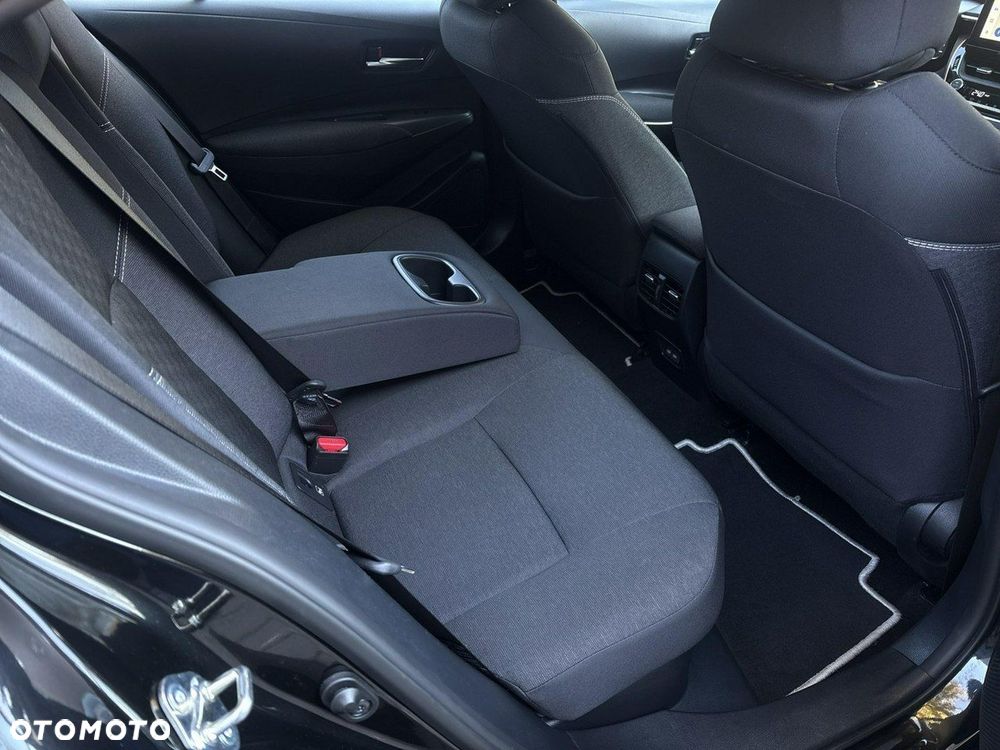 Toyota Corolla 1.8 Hybrid Comfort - 12