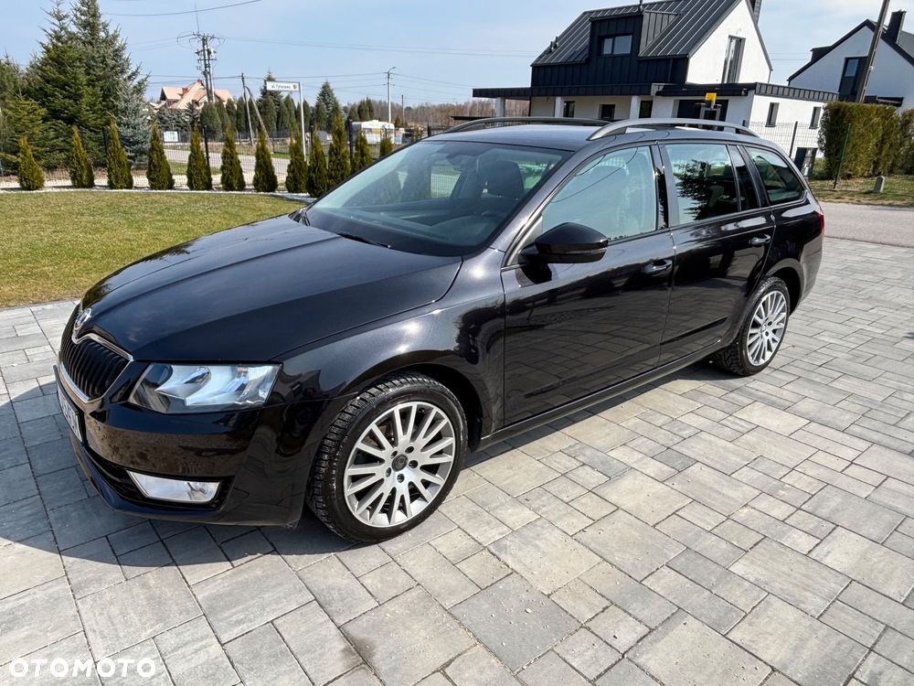 Skoda Octavia 2.0 TDI Edition DSG - 11