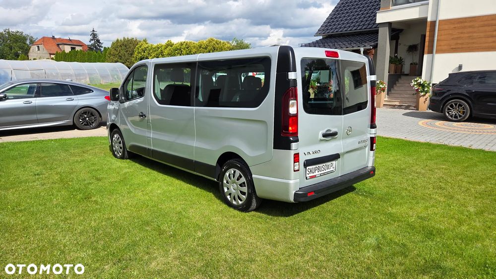 Opel Vivaro - 4