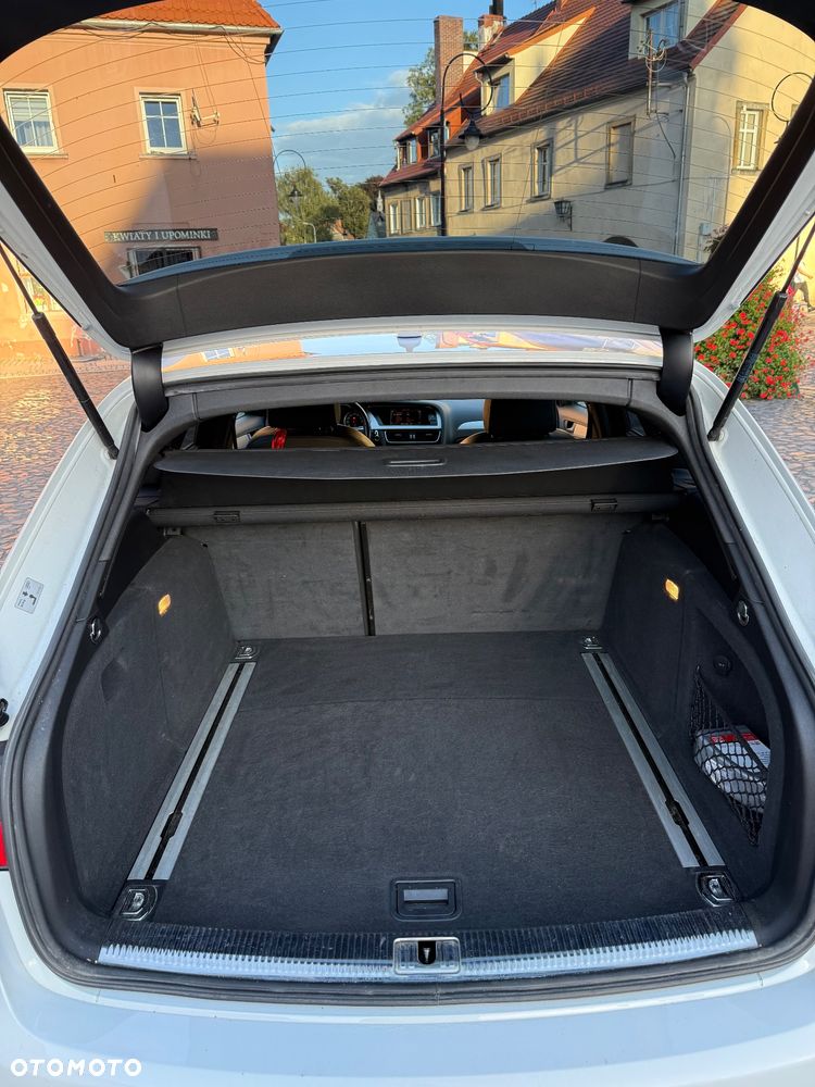 Audi A4 Avant 2.0 TDI S tronic quattro sport - 17