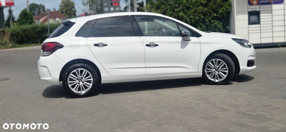 Citroën C4 PureTech e-THP 130 Exclusive - 18