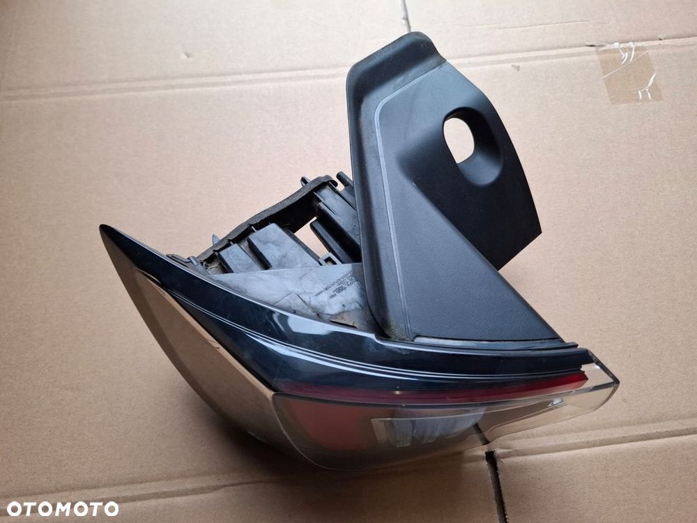 LAMPA TYLNA OPEL MOKKA II B ORYGINAŁ ŁADNY STAN - 4