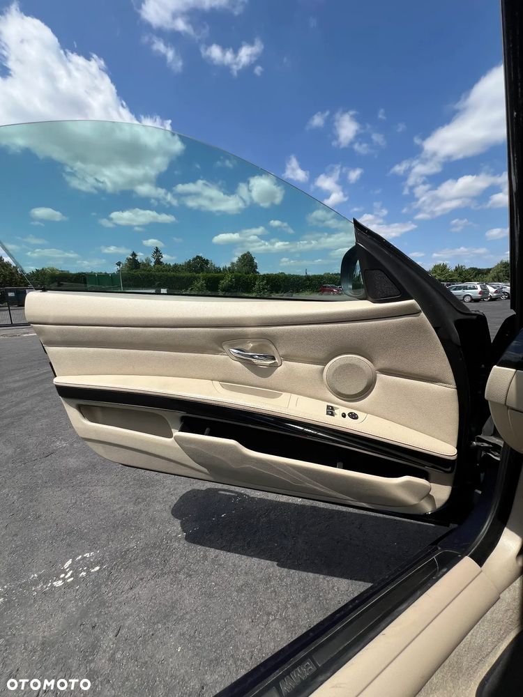 BMW Seria 3 320i - 20