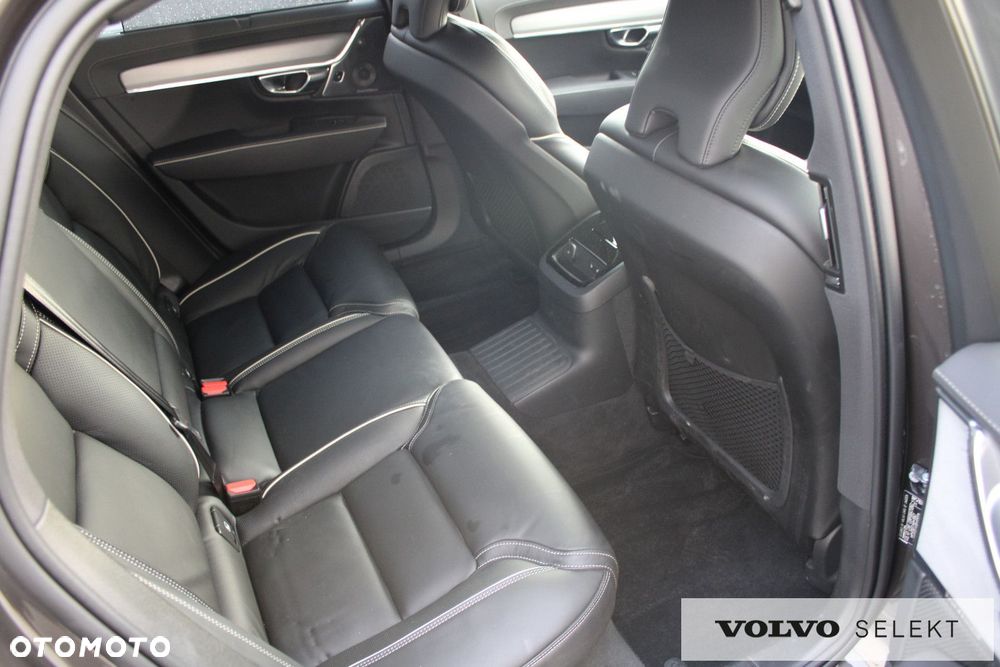 Volvo S90 - 12