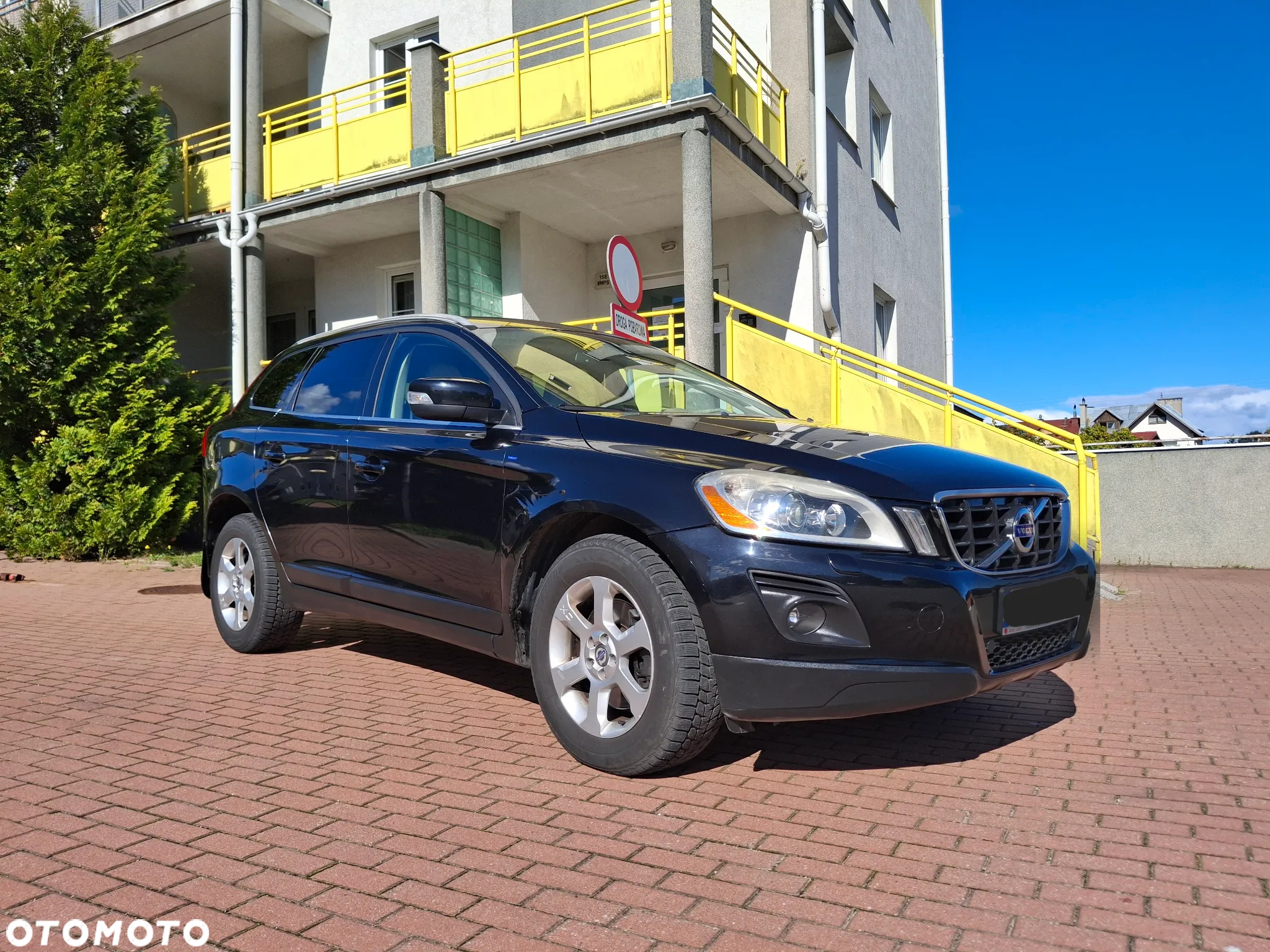 Volvo XC 60 2.4D AWD Momentum - 9