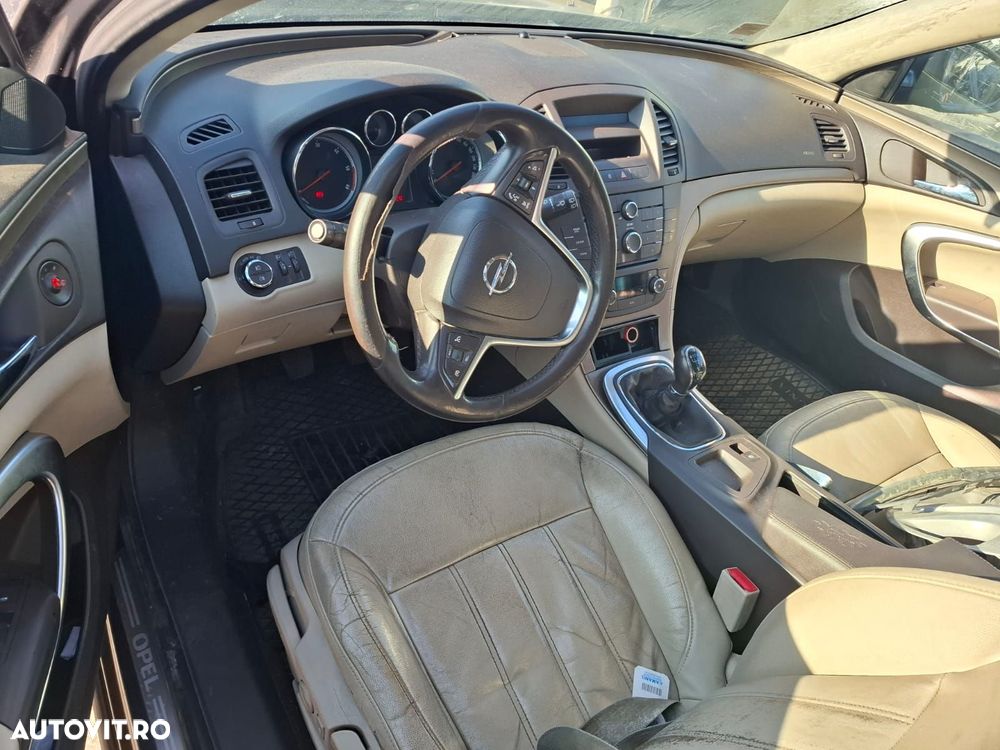 Centura stanga fata 3063932aa Opel Insignia A [2008 - 2014] 2.0 cdti - 4