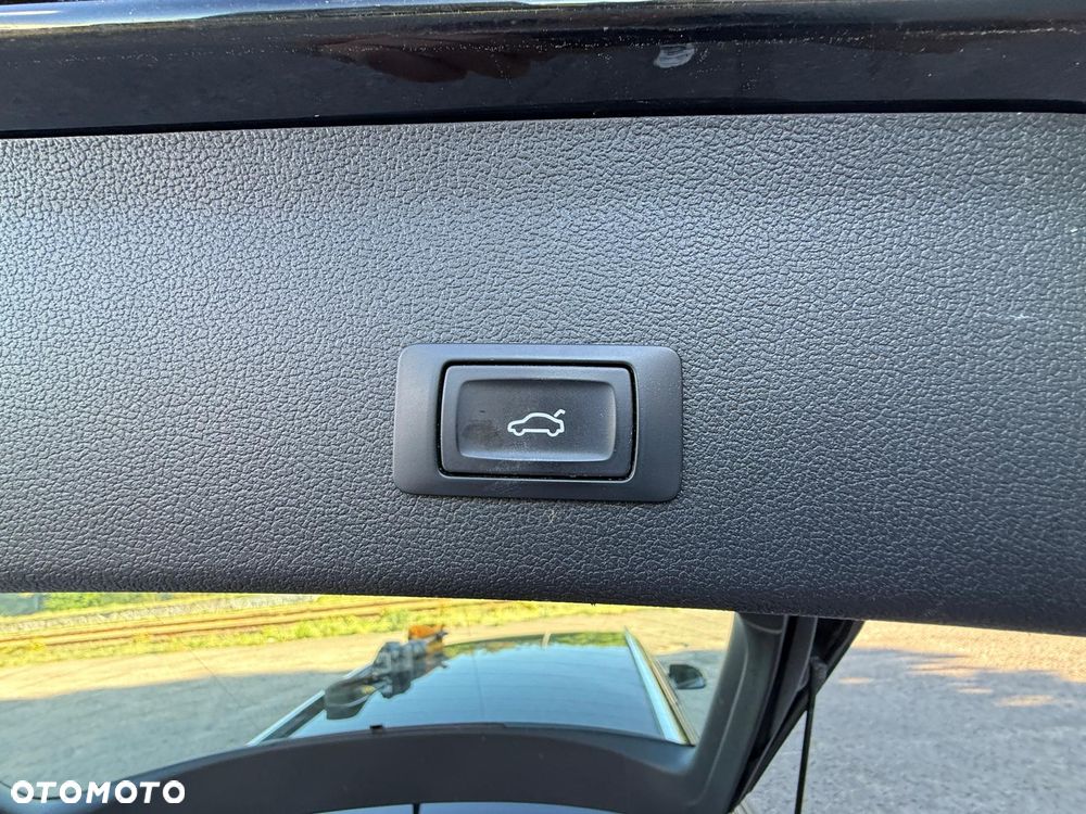 Audi A4 Avant 2.0 TDI ultra - 20