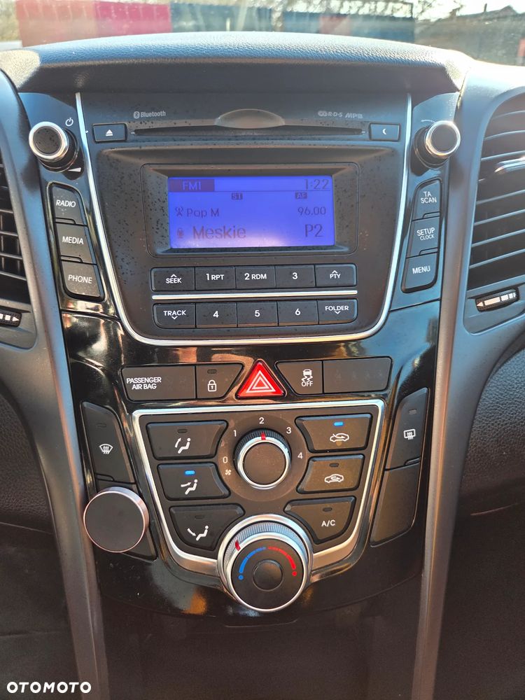 Hyundai i30 1.6 GDI Comfort - 24