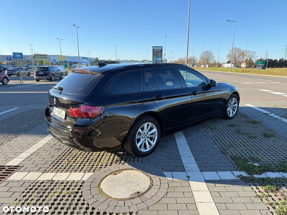 BMW Seria 5 520d - 4