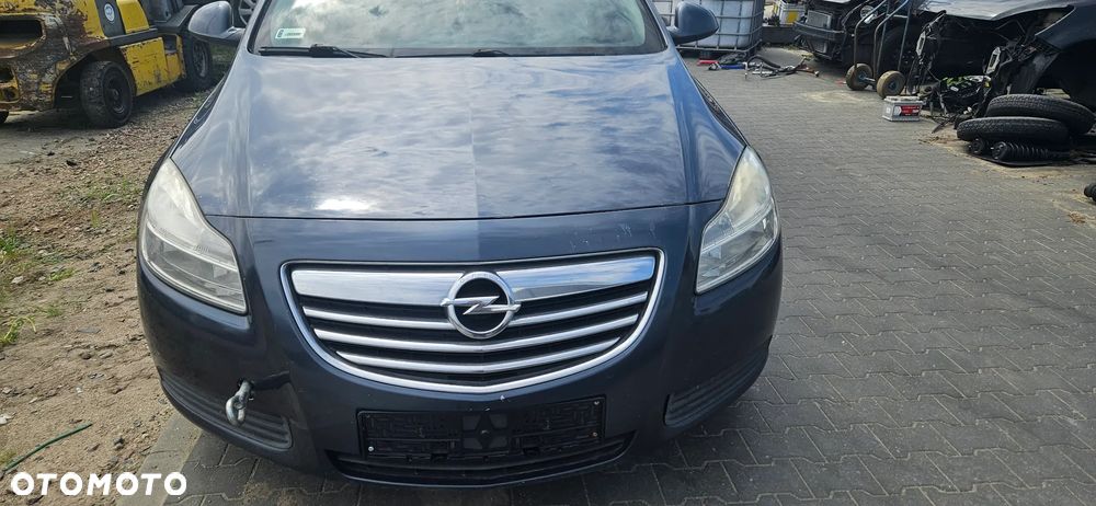 Maska Opel Insignia A 2009r Z168 hatchback
