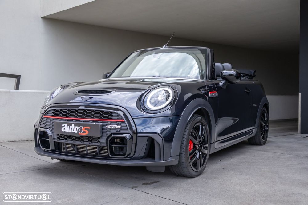 MINI Cabrio - 16