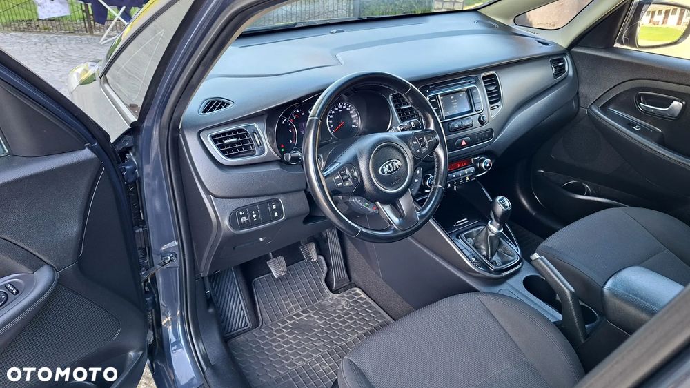 Kia Carens 1.7 CRDi Spirit - 24