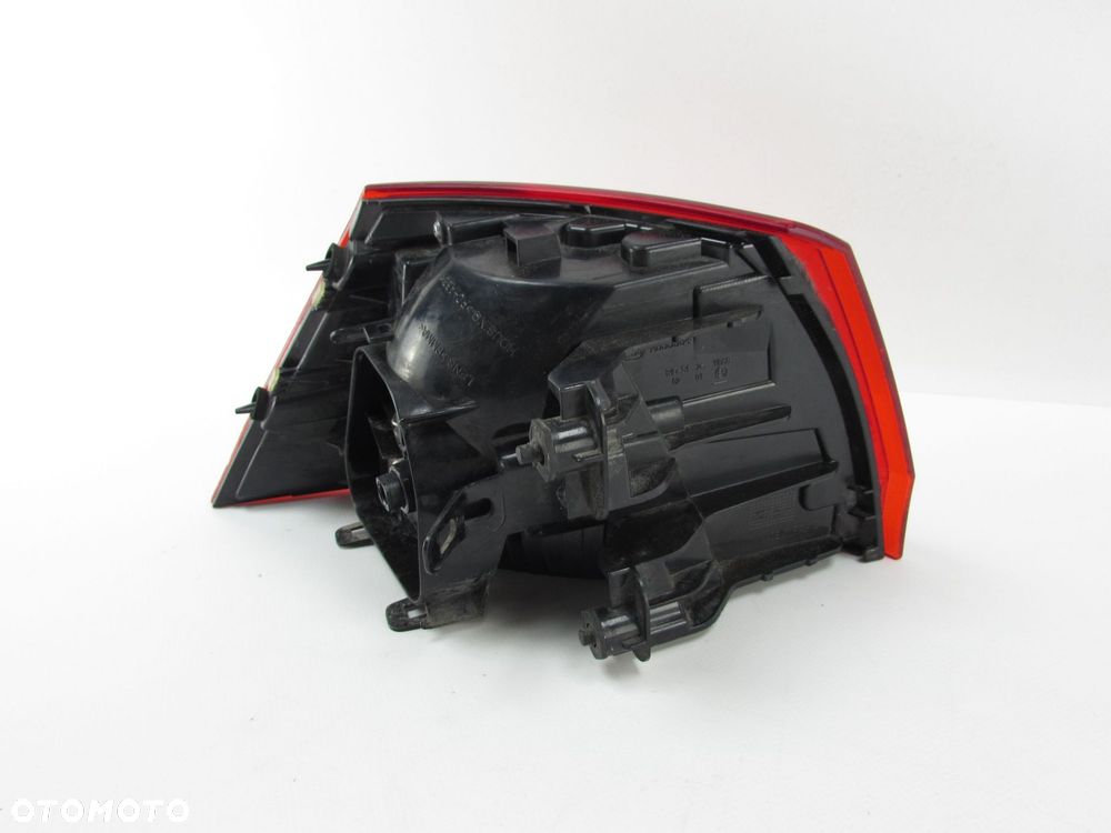 VW GOLF VII 7 KOMBI 14-20 LAMPA TYL PRAWA TYLNA 5G9945096C - 5