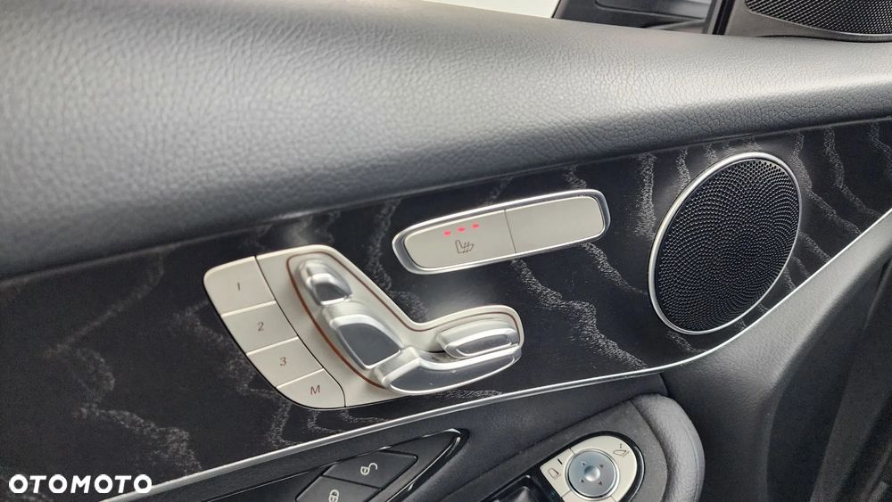 Mercedes-Benz GLC 300 4-Matic - 10