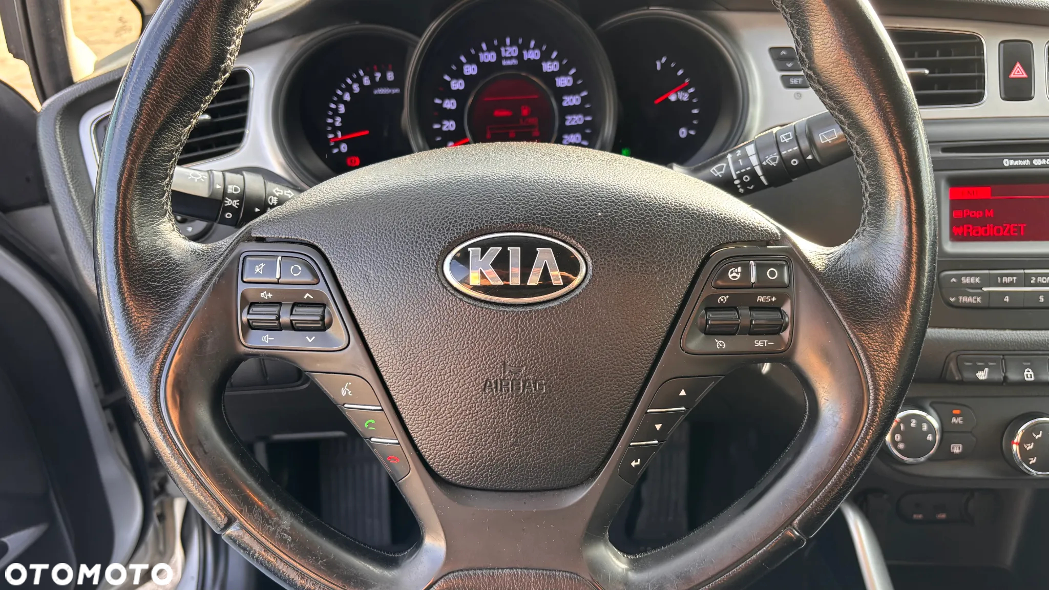 Kia Ceed - 3