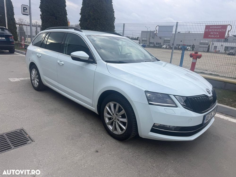 Skoda Octavia - 2