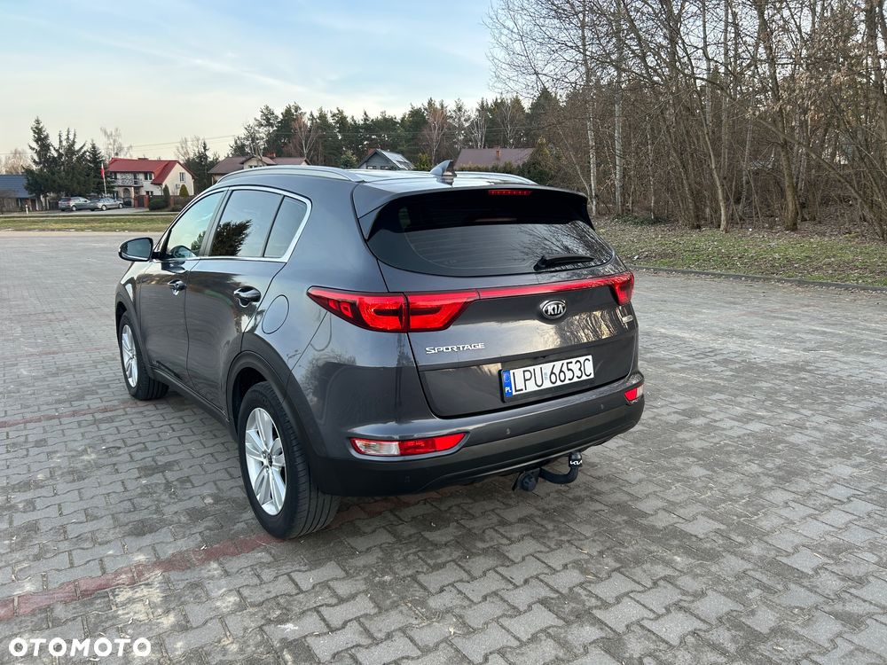 Kia Sportage 1.7 CRDI 2WD Dream-Team Edition - 28