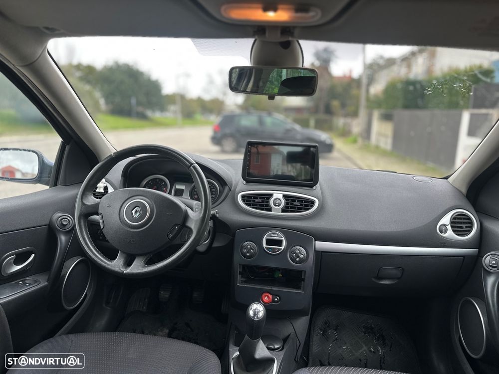 Renault Clio 1.5 dCi Dynamique - 3