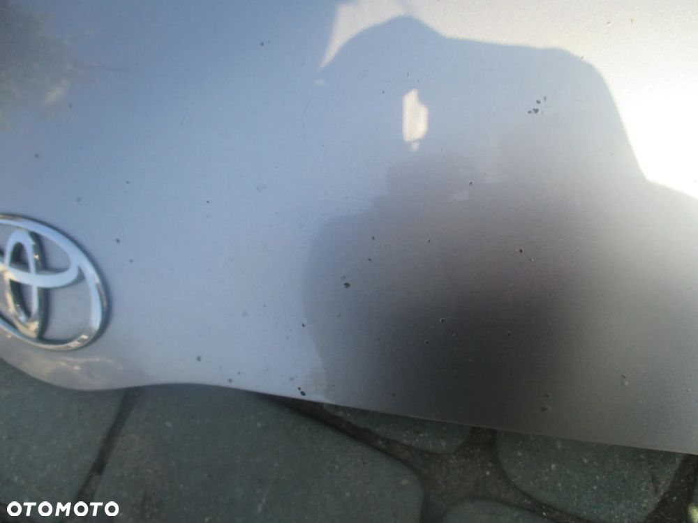 Maska Yaris I Verso - 5
