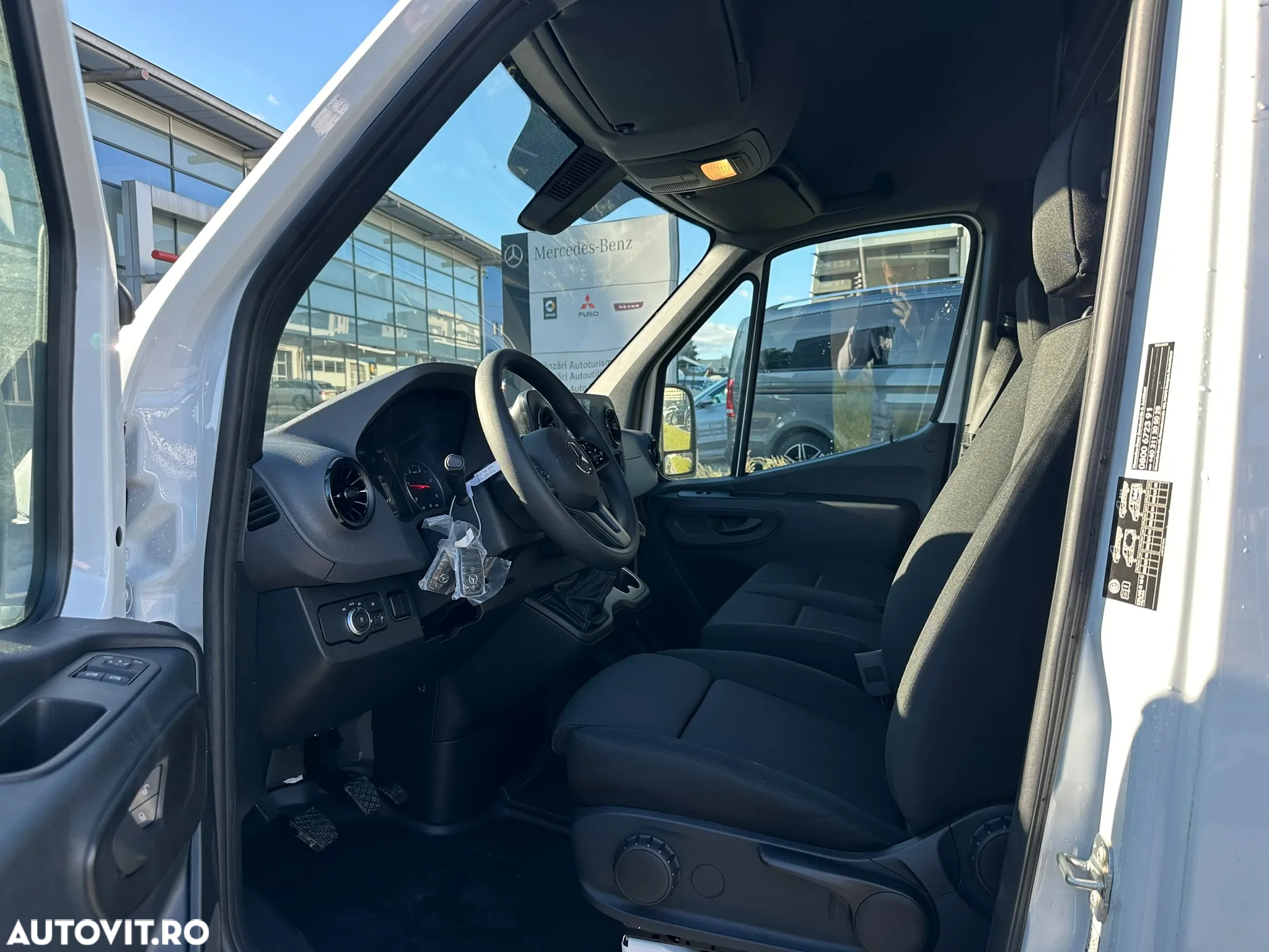 Mercedes-Benz Sprinter - 6