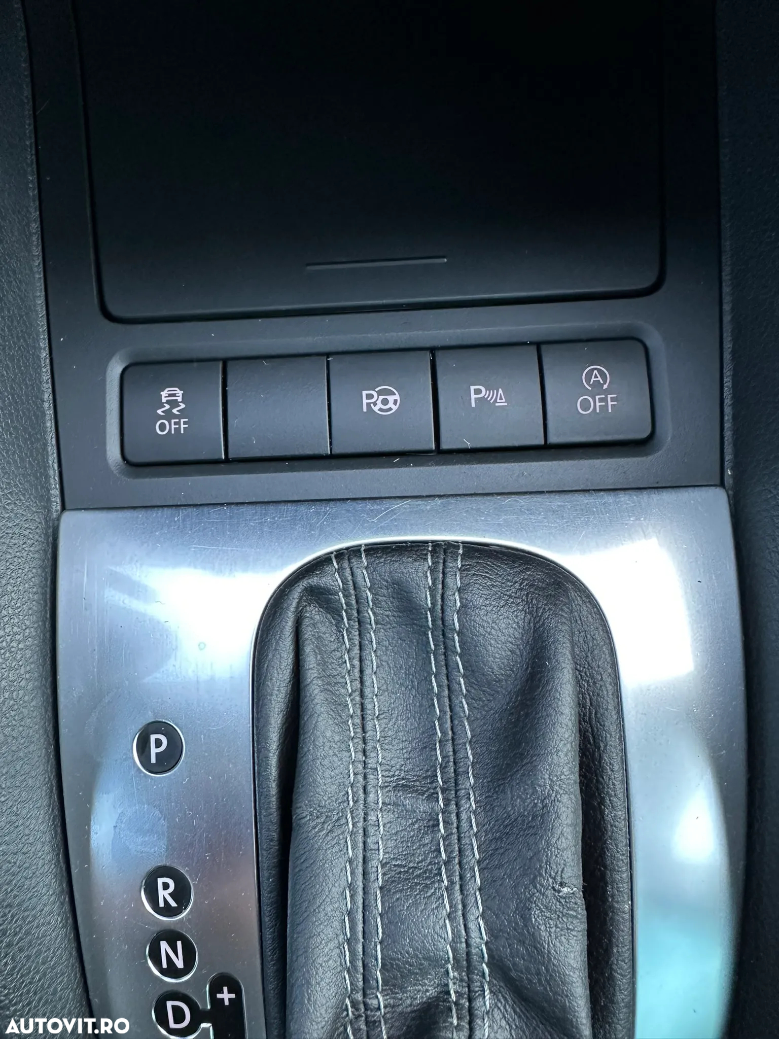 Volkswagen Golf 1.2 TSI DSG Style - 36