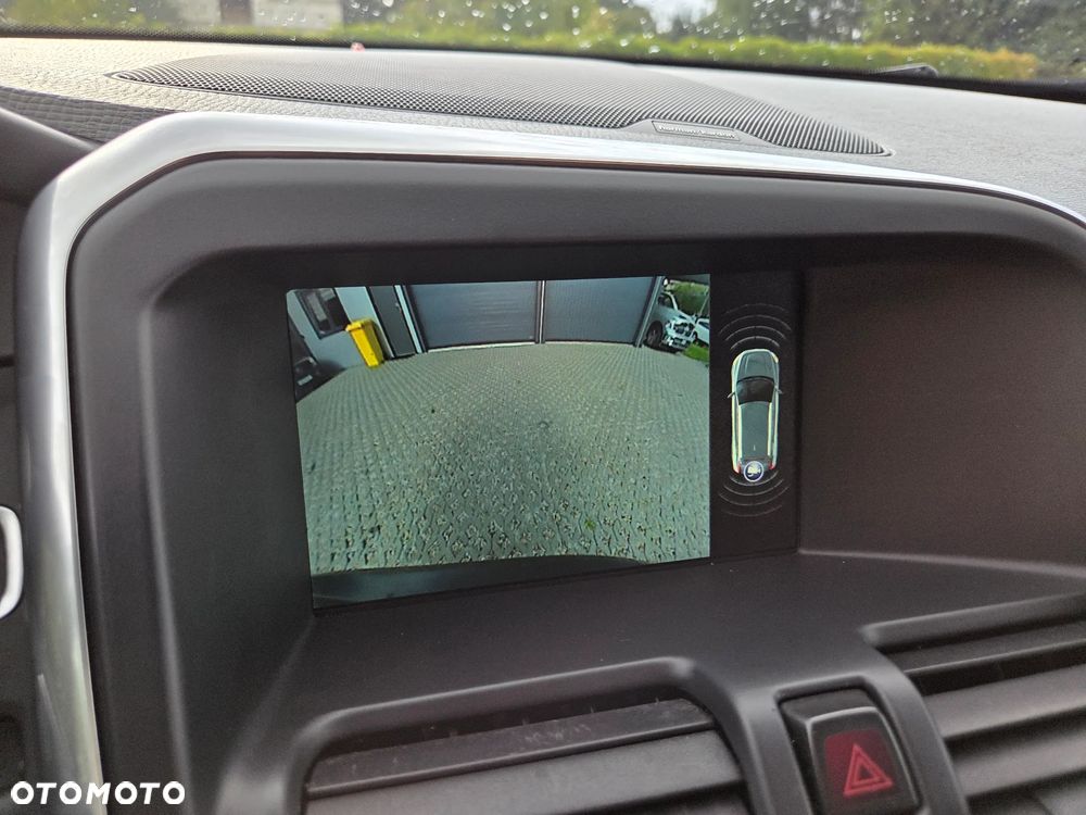 Volvo XC 60 T6 AWD RDesign - 15