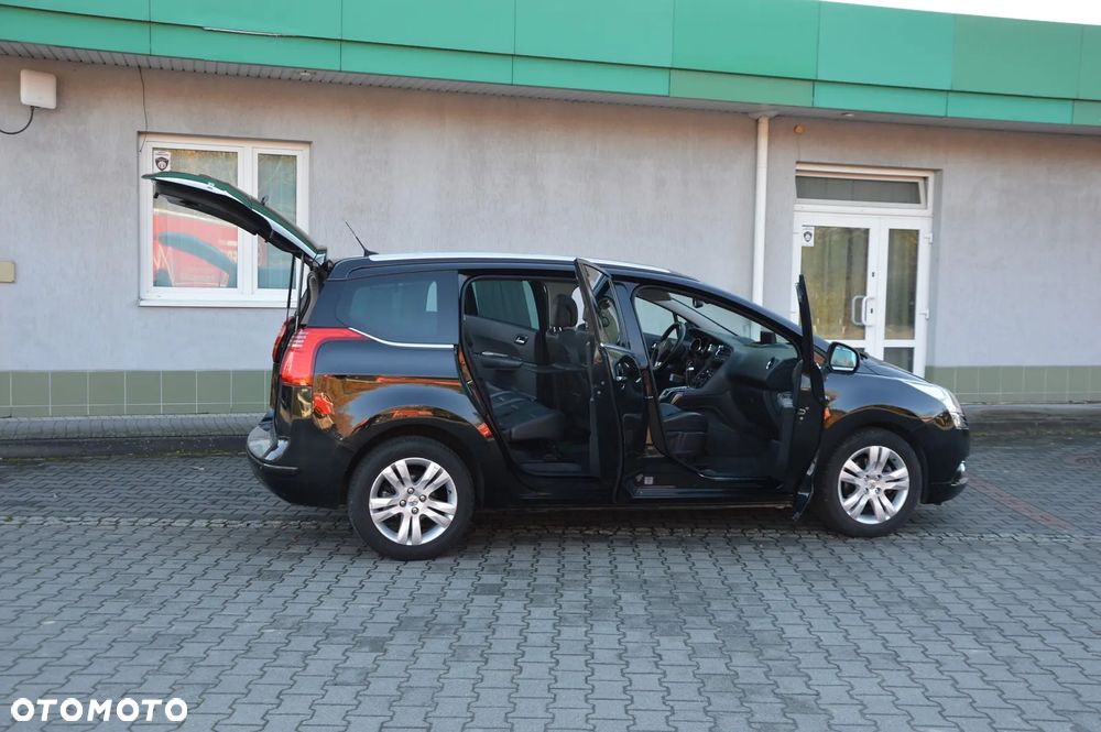 Peugeot 5008 HDI FAP 165 Automatik Premium - 24