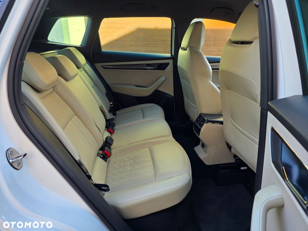 Skoda Karoq 2.0 TDI SCR 4x4 DSG Style - 12