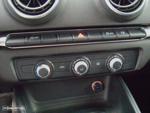 Audi A3 Limousine 1.6 TDI S-line - 10