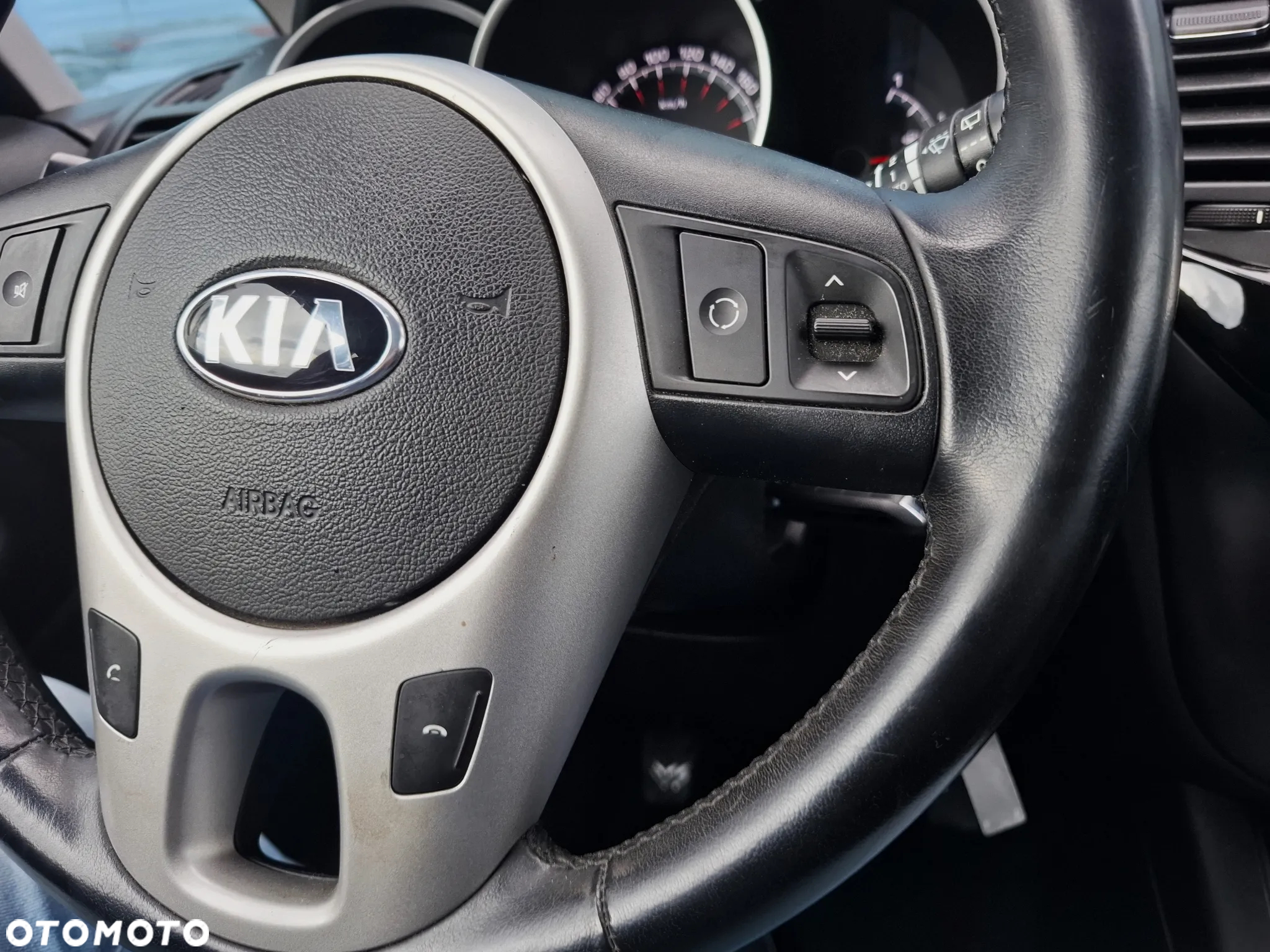 Kia Venga 1.4 Business Line - 15