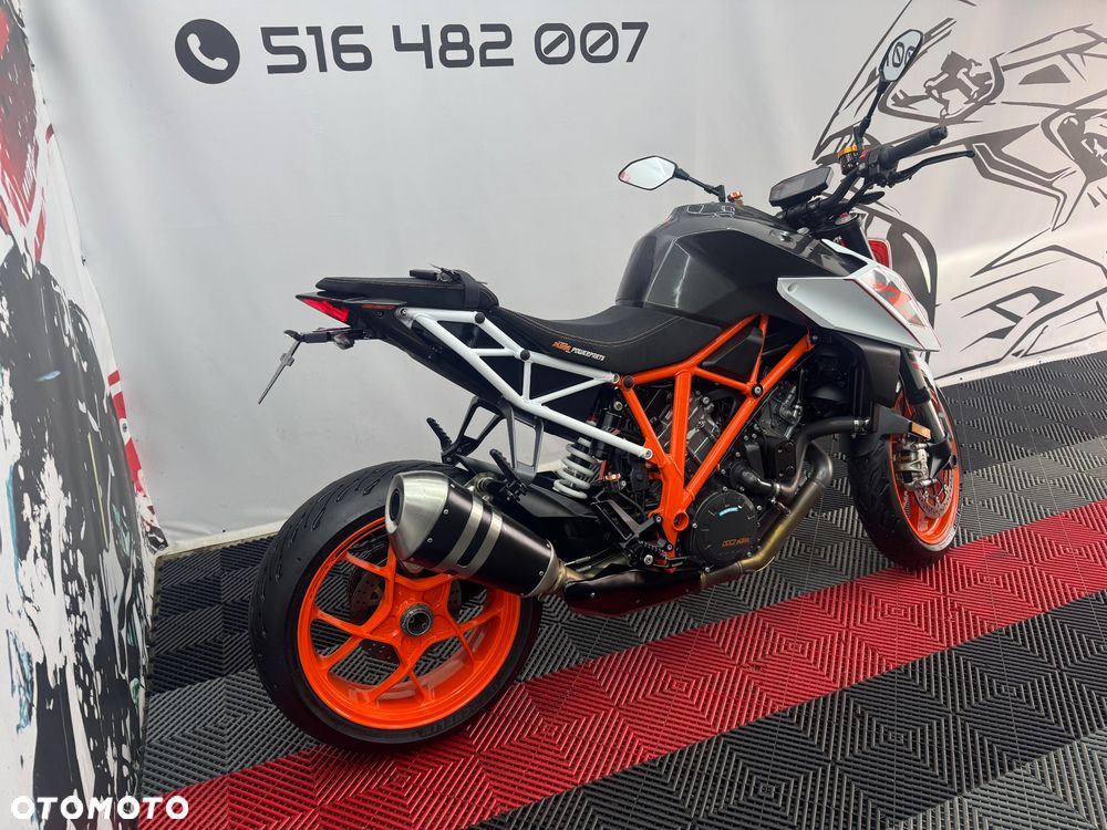 KTM Super Duke - 4