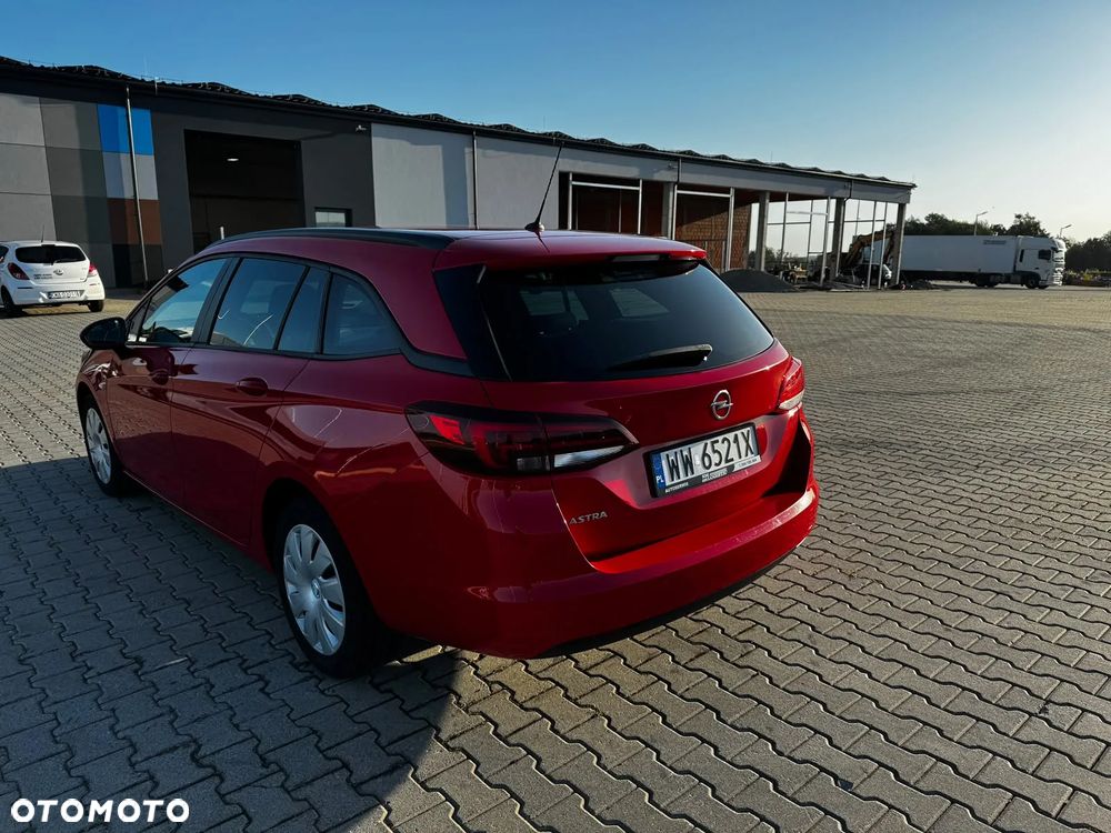 Opel Astra 1.6 CDTI Dynamic S&S - 9