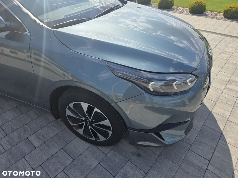 Kia Ceed - 9
