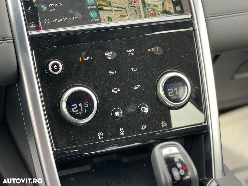 Land Rover Discovery Sport - 17