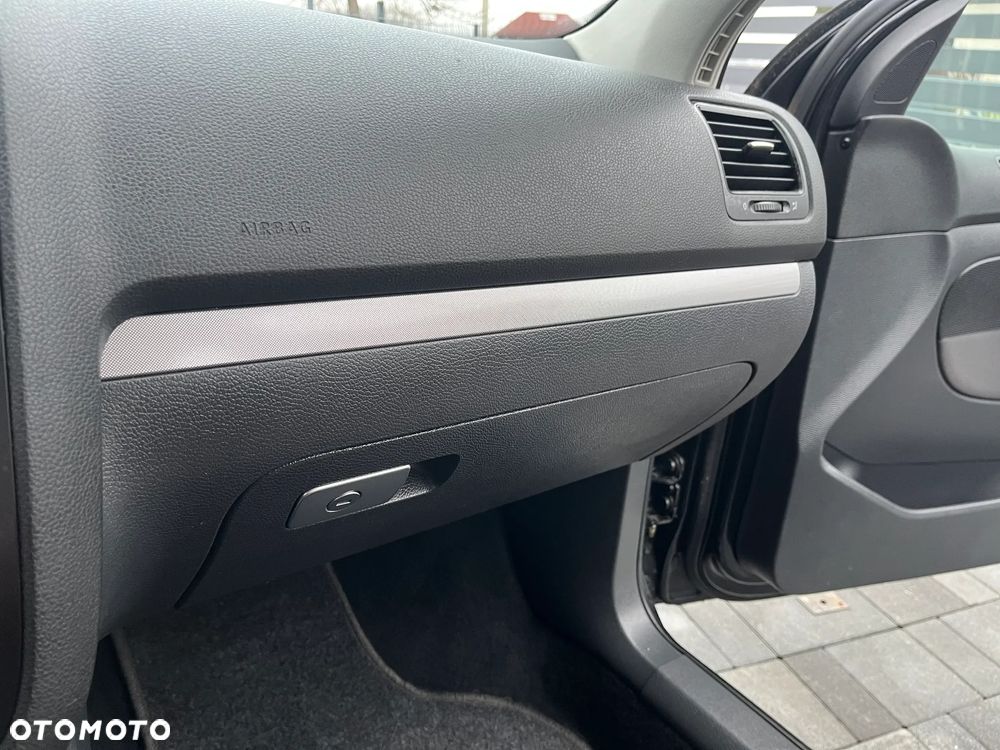 Volkswagen Golf 1.4 Tour - 28