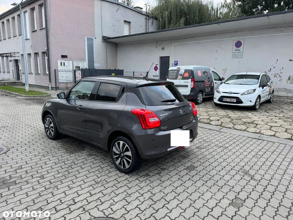 Suzuki Swift 1.2 SHVS Premium Plus - 3