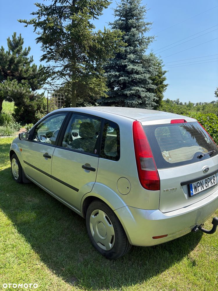 Ford Fiesta 1.4 Ghia - 5