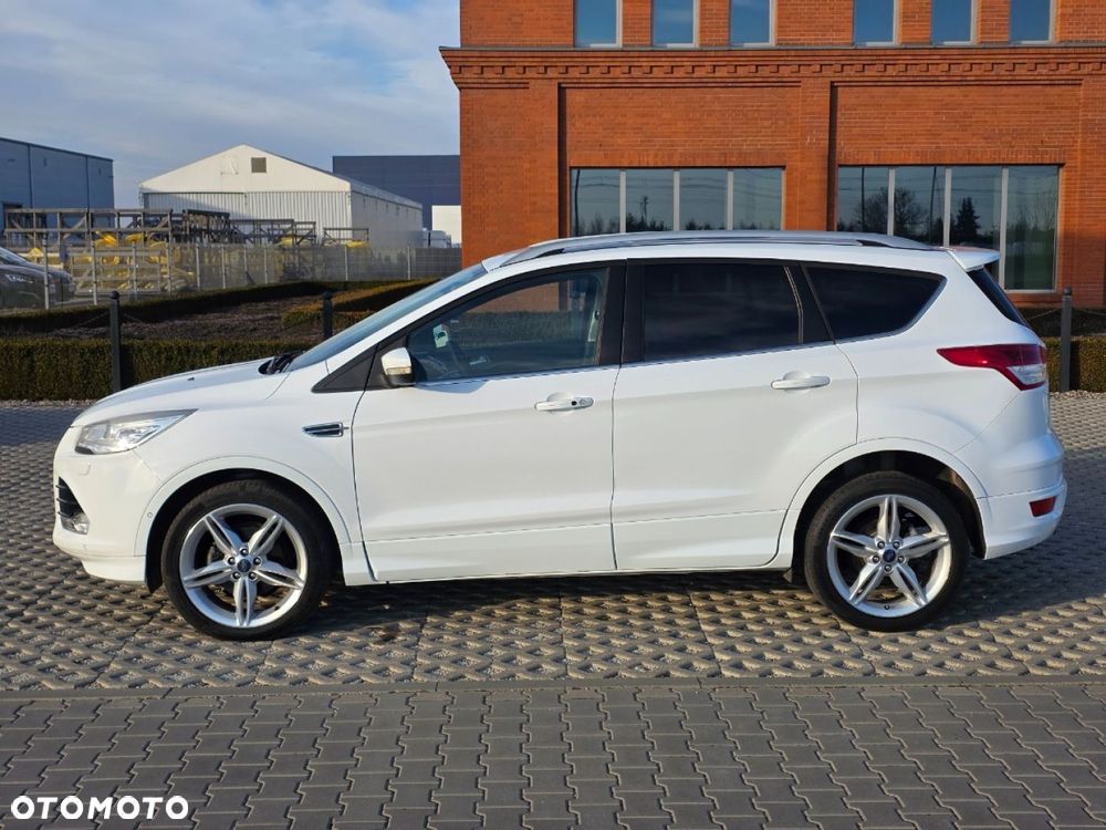 Ford Kuga - 34
