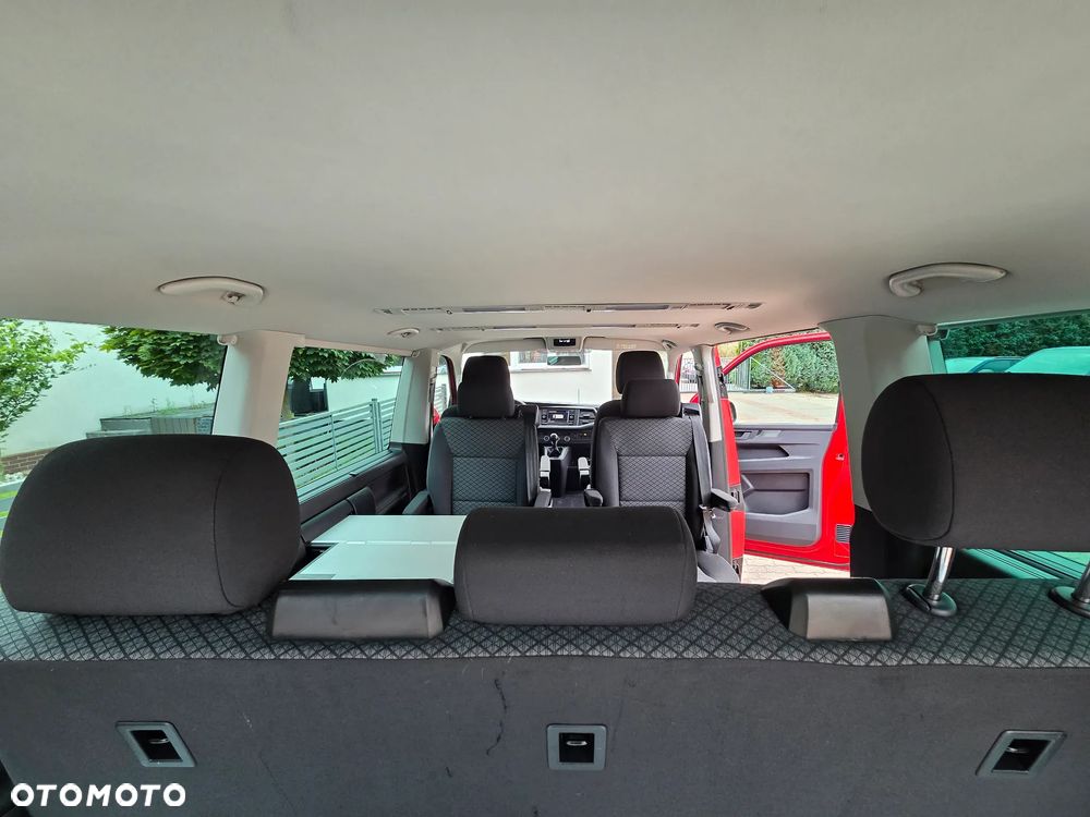 Volkswagen Multivan - 29