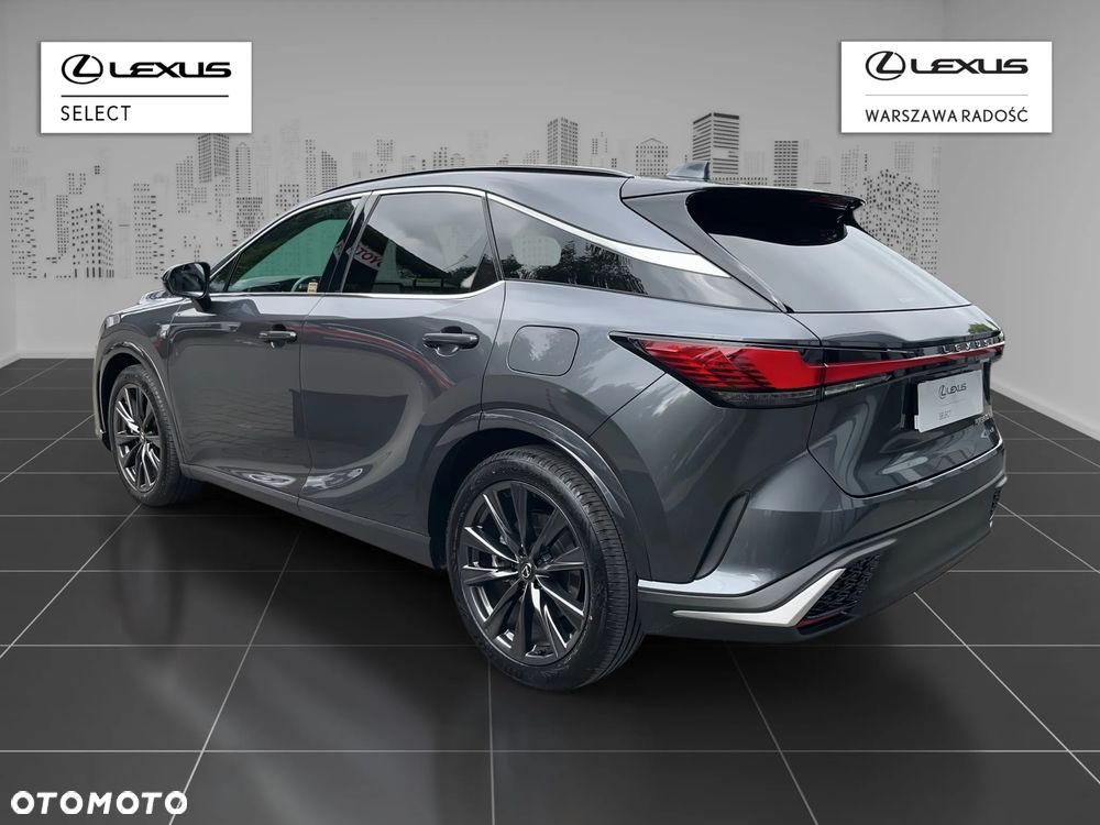 Lexus RX - 4