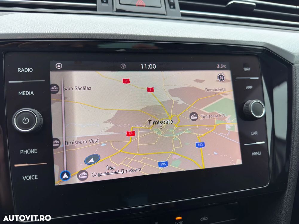 Volkswagen Passat - 16