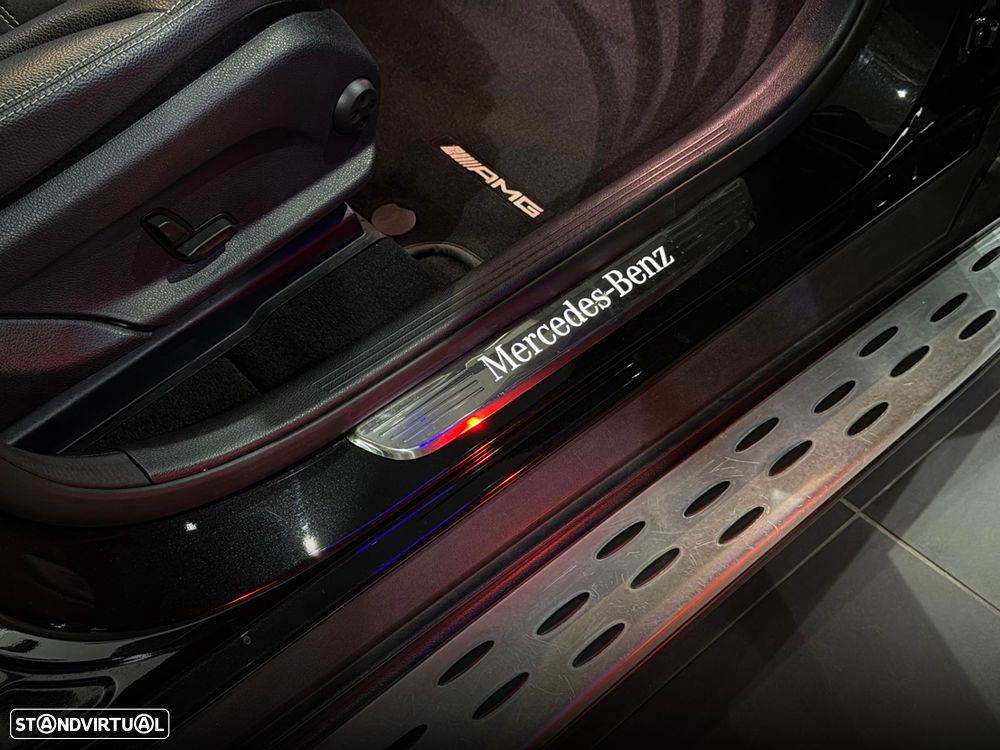 Mercedes-Benz GLC 300 de 4Matic 9G-TRONIC AMG Line — fotografia 42