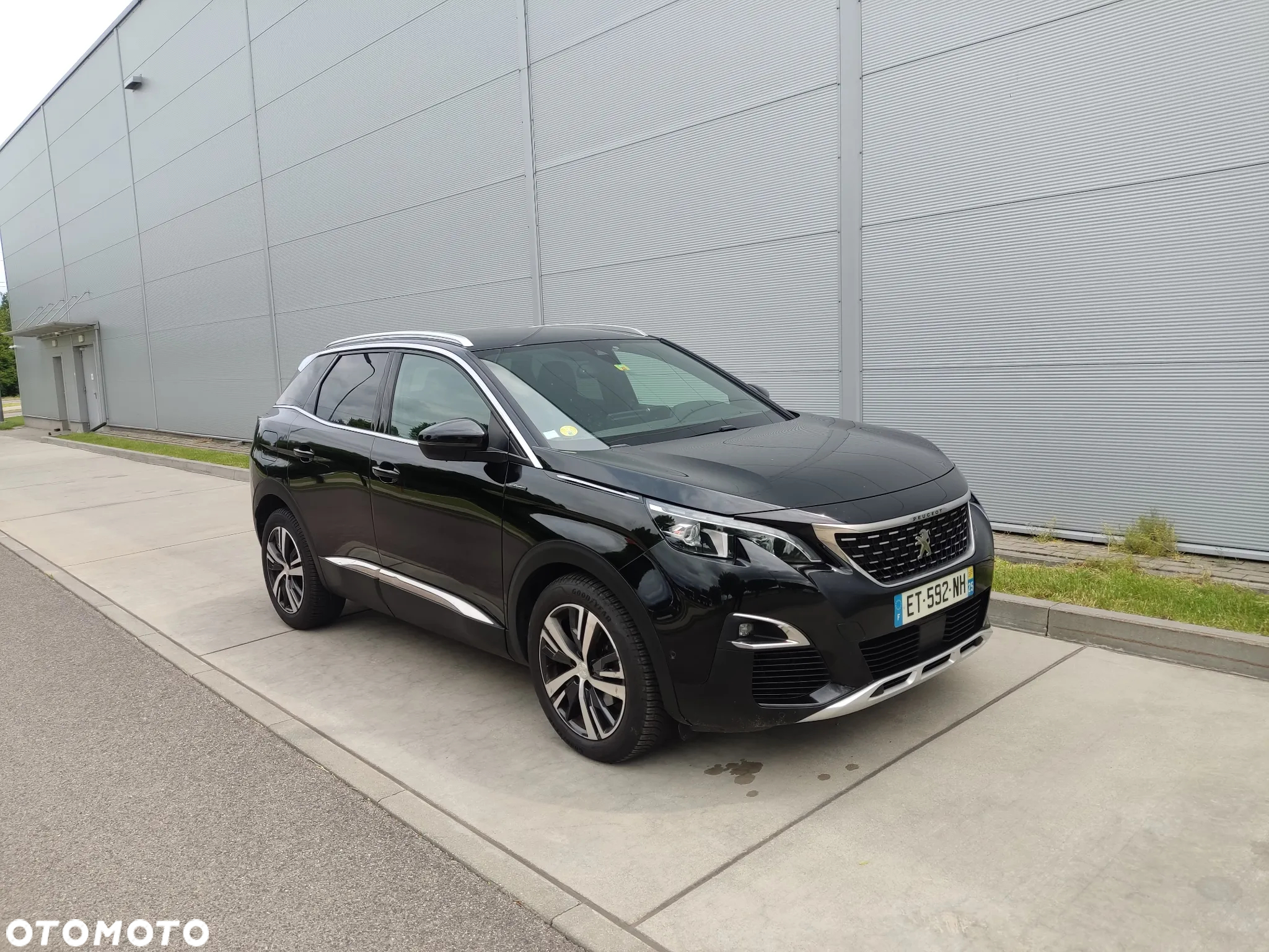 Peugeot 3008 BlueHDi 120 Stop & Start EAT6 Allure - 4