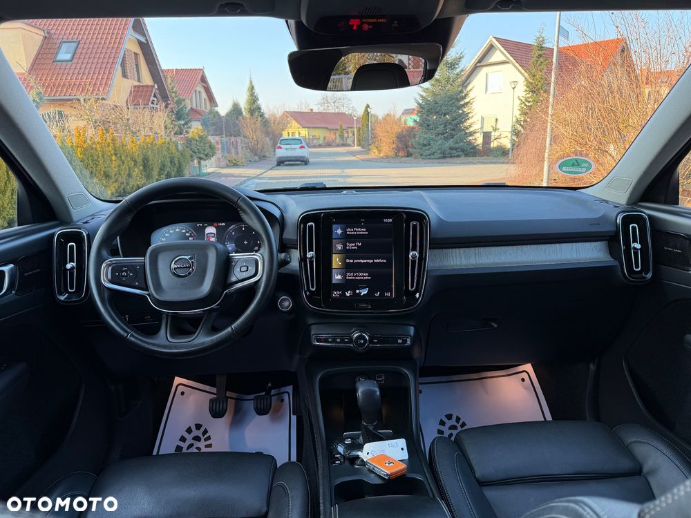 Volvo XC 40 D3 Momentum - 22
