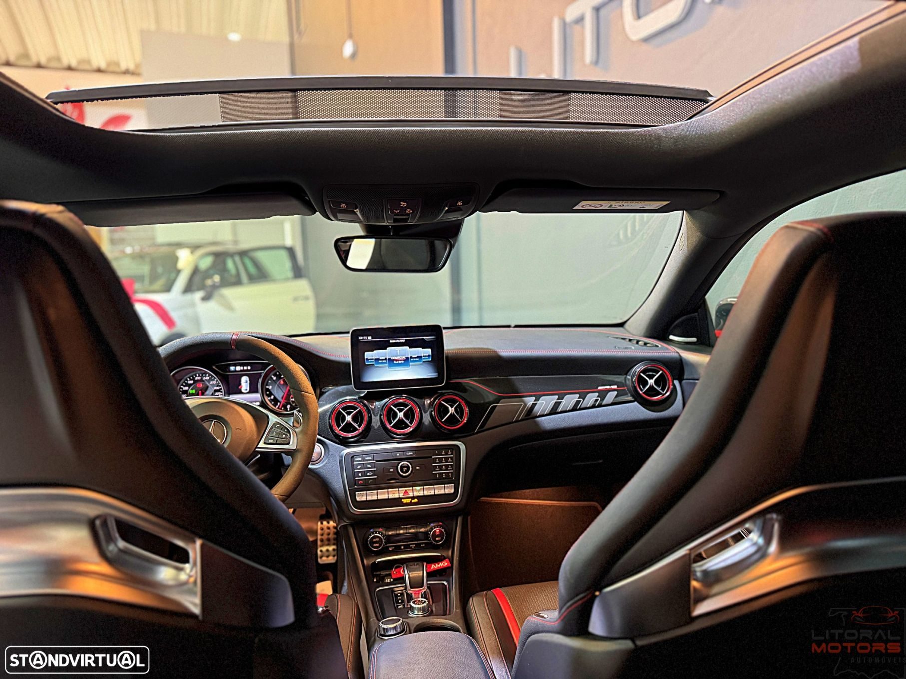 Mercedes-Benz CLA 45 AMG 4Matic Speedshift DCT 7G Night Edition - 32