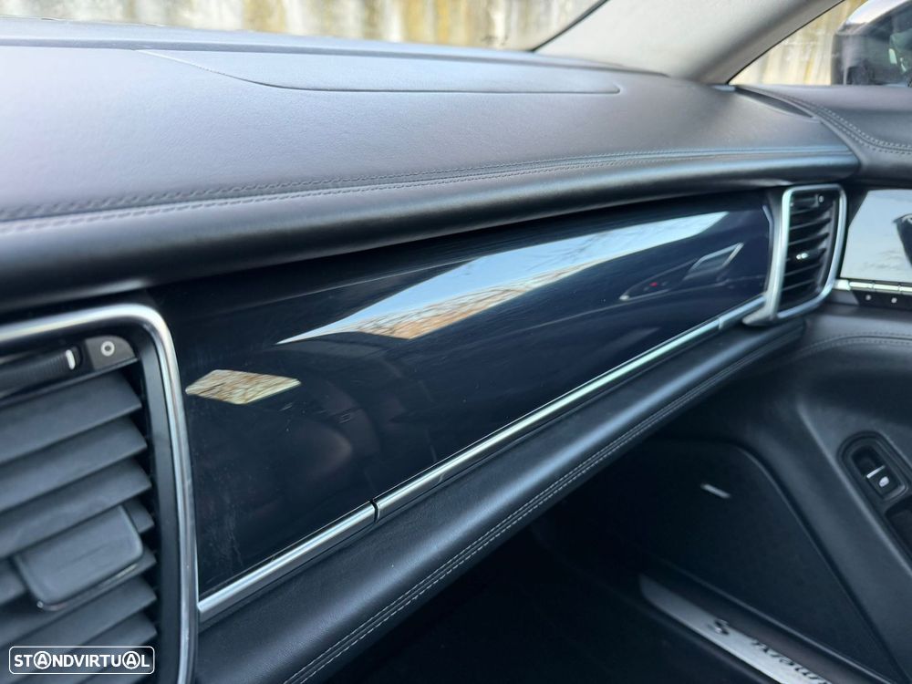 Porsche Panamera S E-Hybrid - 25