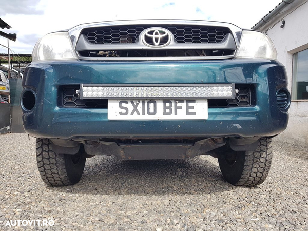 Bara fata Toyota Hilux 2010 - 2015 VERDE (671) model fara spalatoare far